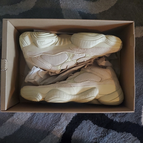 Yeezy Blush 500 - Picture 5 of 10
